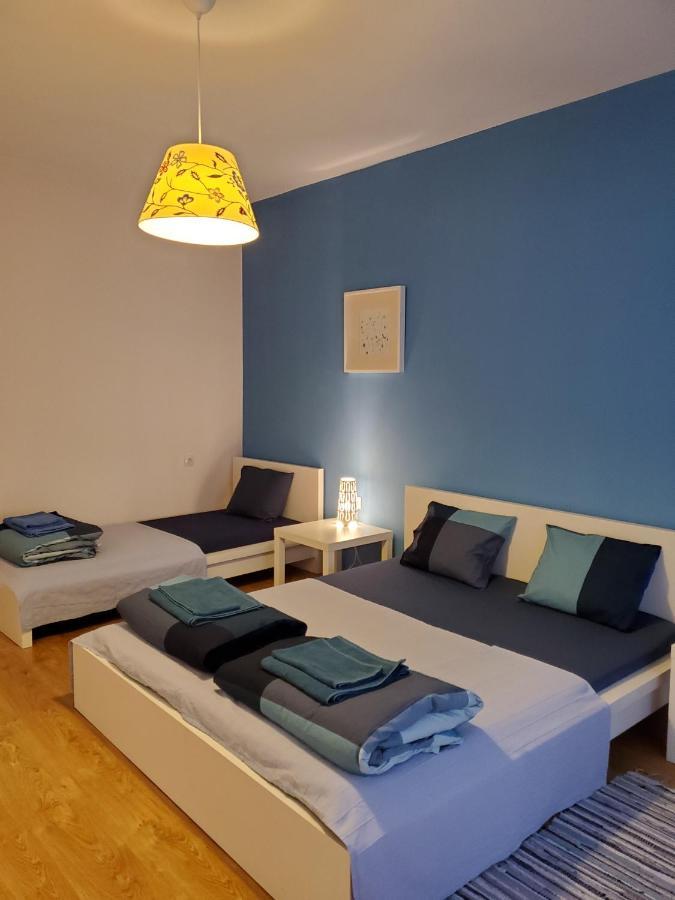 Sunny Central Apartment Sofia Exterior foto